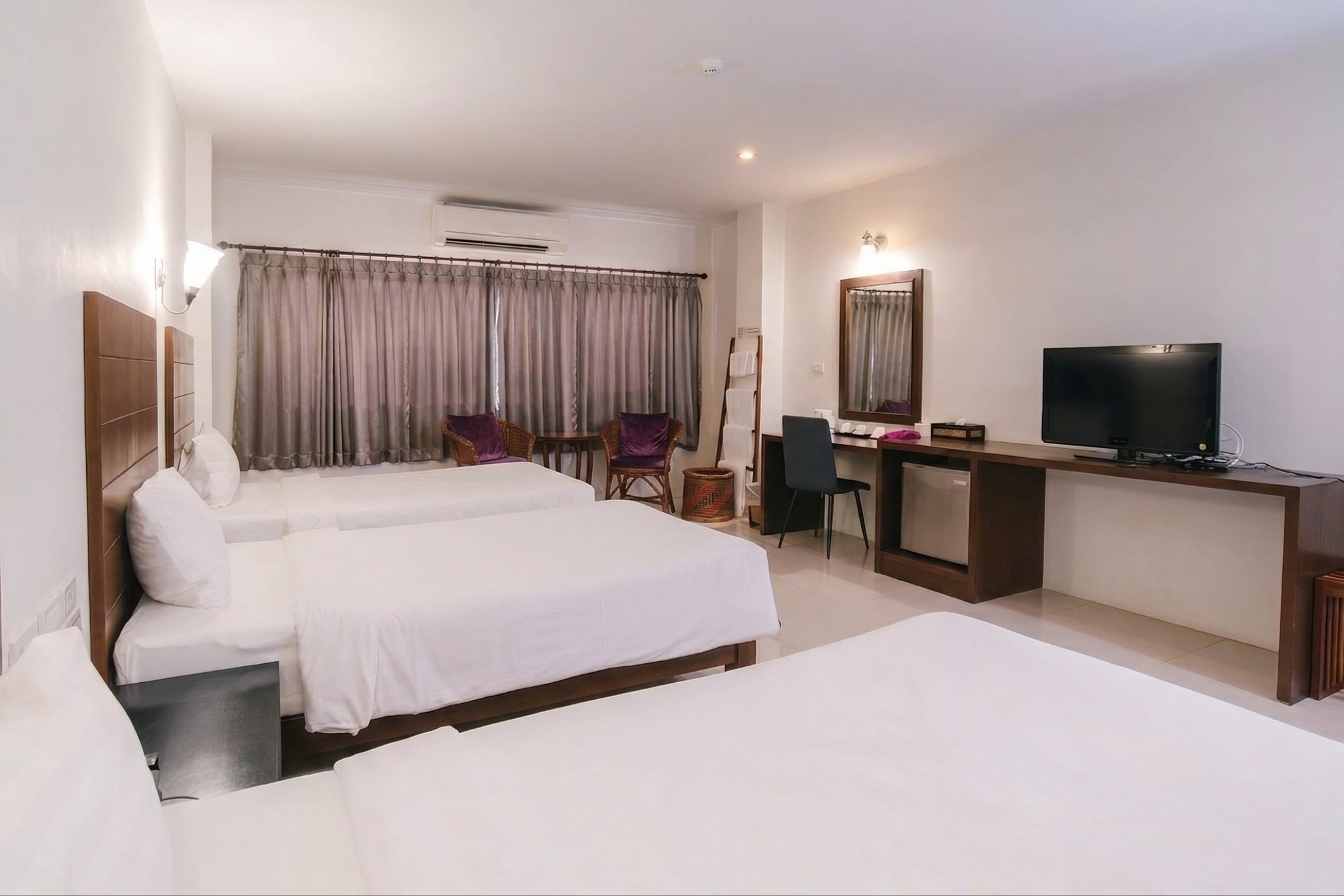 Triple Room beds